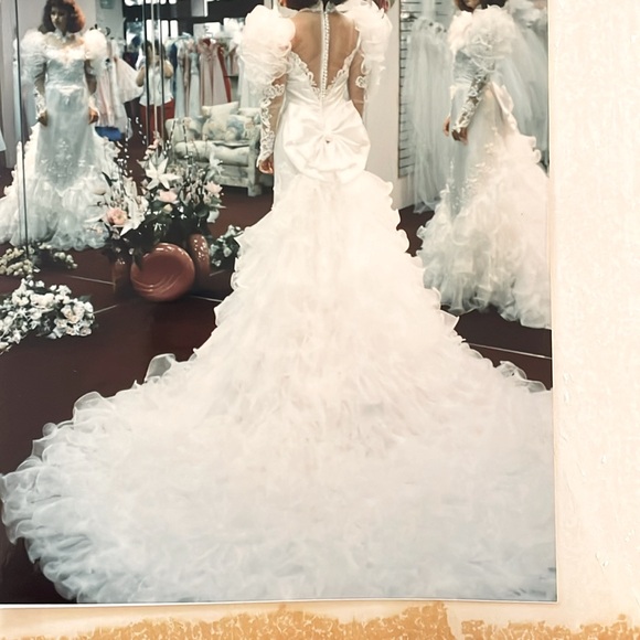 Vintage bridal gown (1989) - Picture 5 of 15